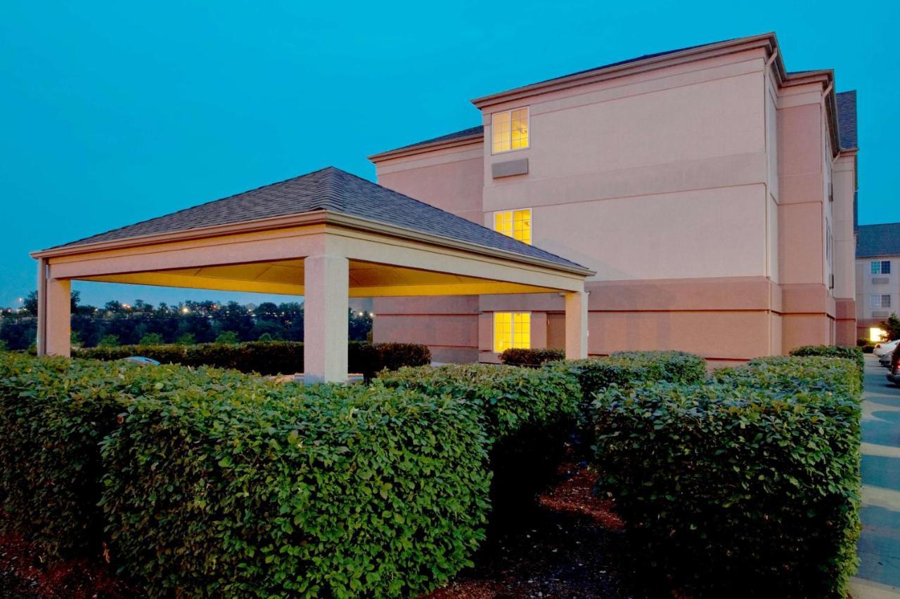 Sonesta Simply Suites Pittsburgh Airport Imperial Bagian luar foto