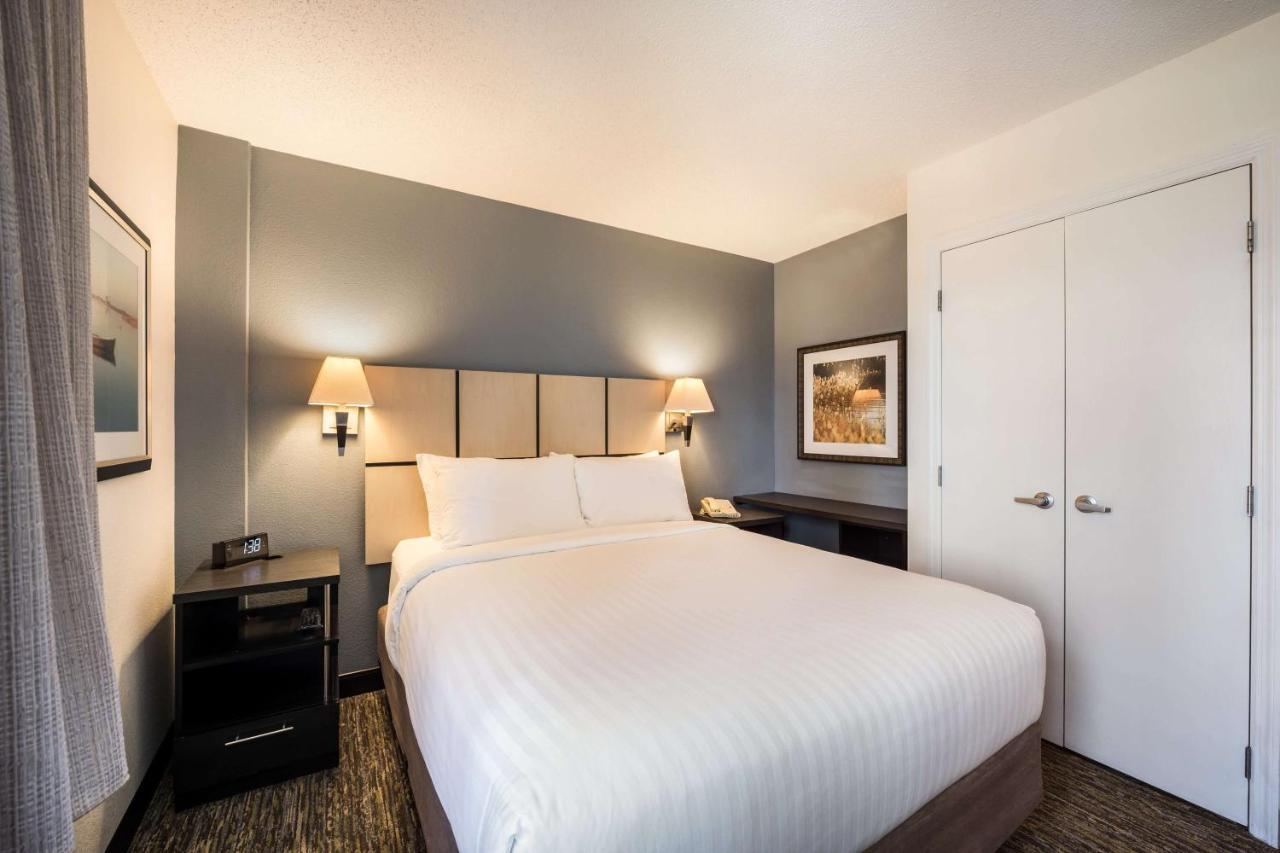 Sonesta Simply Suites Pittsburgh Airport Imperial Bagian luar foto